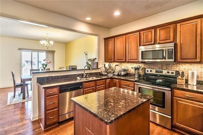 Foto del edificio - 358 Marshall Heights Dr