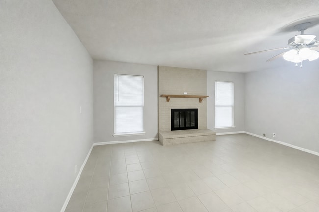 Foto del edificio - 2409 Stonegate St