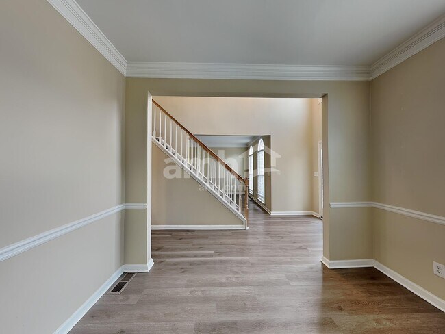 Foto del edificio - 1577 Ridge Point Ct NW