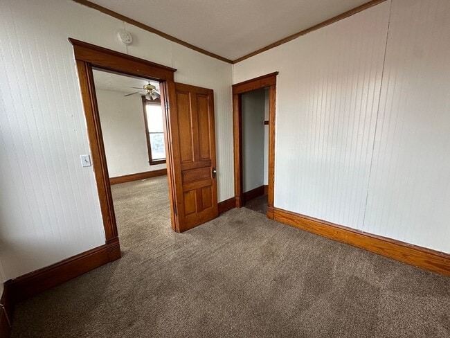 Building Photo - Large Apartment- HOMER,MI