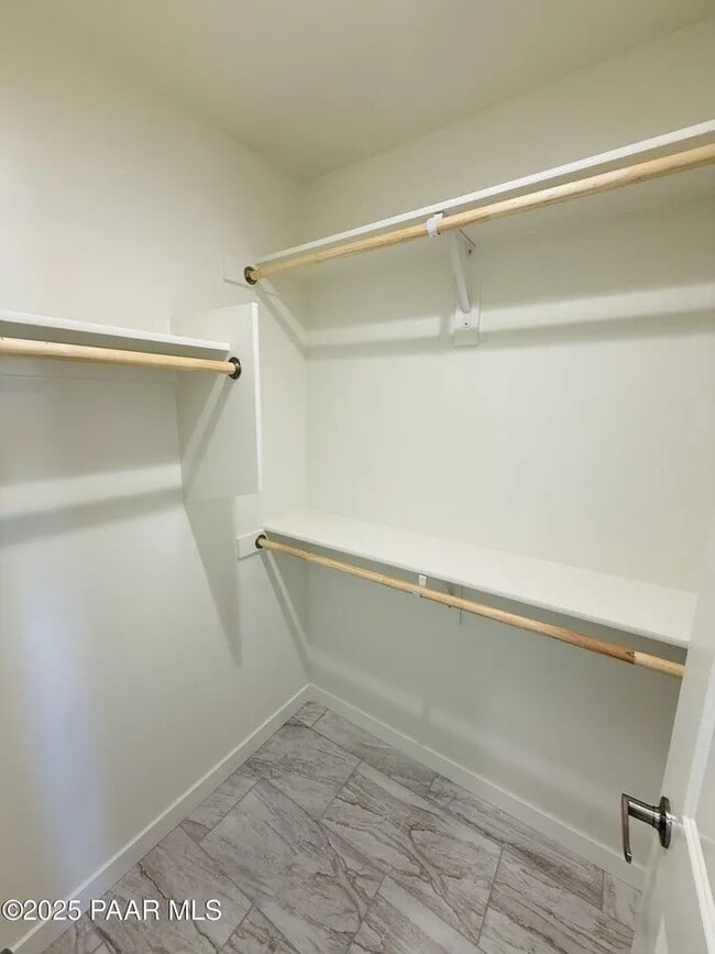 Building Photo - 7316 Spouse Dr