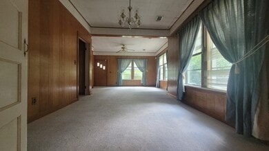 Building Photo - 508 Union Ave