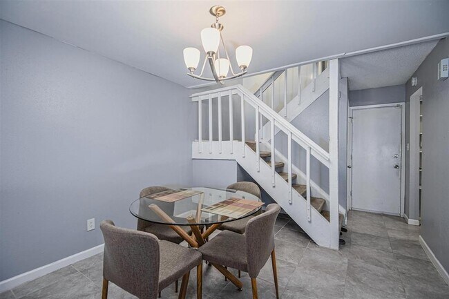 Foto del edificio - 12510 Newbrook Dr