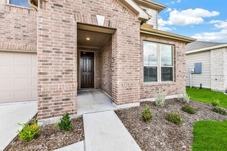 Building Photo - 712 Imperial Lp