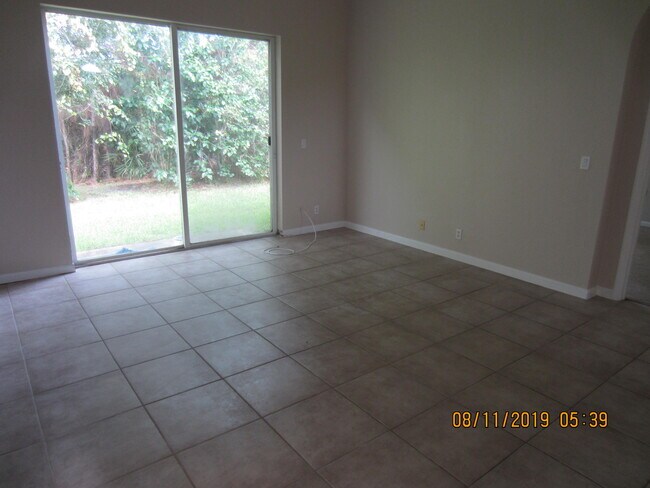 Building Photo - 6204 Spring Lake Terrace