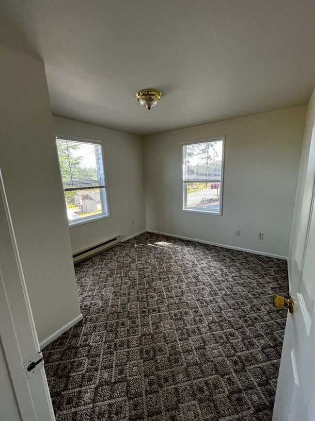 Building Photo - Hawks Prairie (3157 Hawks Prairie Rd.)