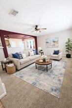 Building Photo - 13952 Buckskin Dr