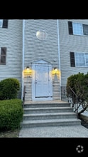 Building Photo - 17 3rd St