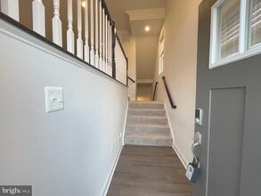 Building Photo - 3667 Duckhorn Way