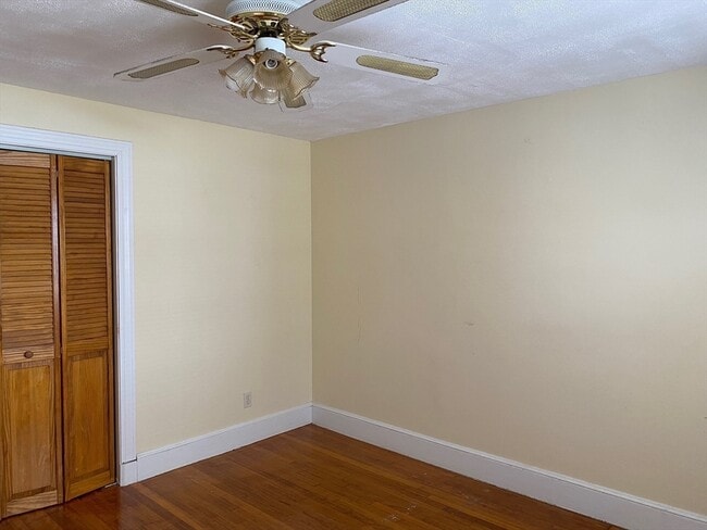 Foto del edificio - 460A Highland Ave