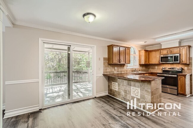 Foto del edificio - 3289 Summit Edge Ct