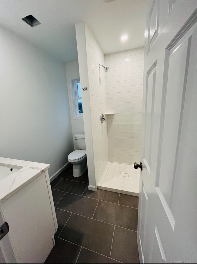 Building Photo - 14 Infield St