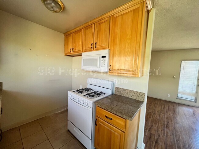 Foto del edificio - 7766 Wyngate St