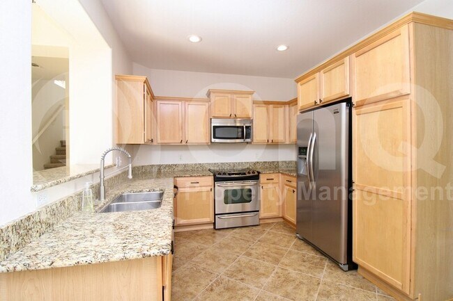 Foto del edificio - 26409 N Babbling Brook Dr