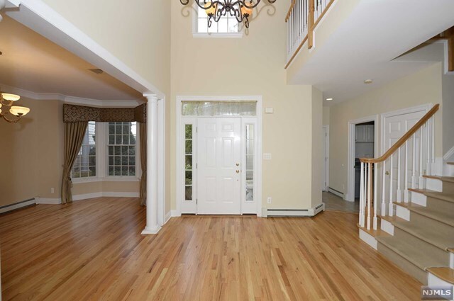Foto del edificio - 910 Fieldstone Terrace
