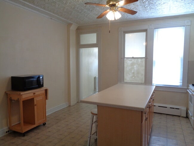 Building Photo - 2623 Fait Ave