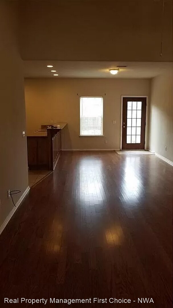 Building Photo - 3 br, 2 bath House - 3005 SW Amberwood Blv...