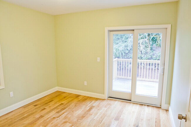 Images are representative samples of the advertised unit. Actual units shown during tours may differ - 25 Darling St