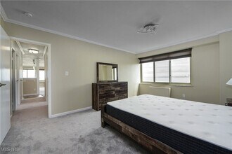 Building Photo - 12520 Edgewater Dr