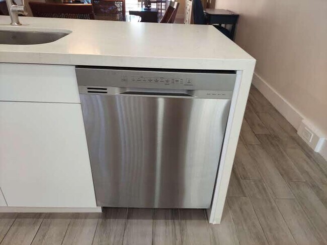 Foto del edificio - 2903 Victoria Cir