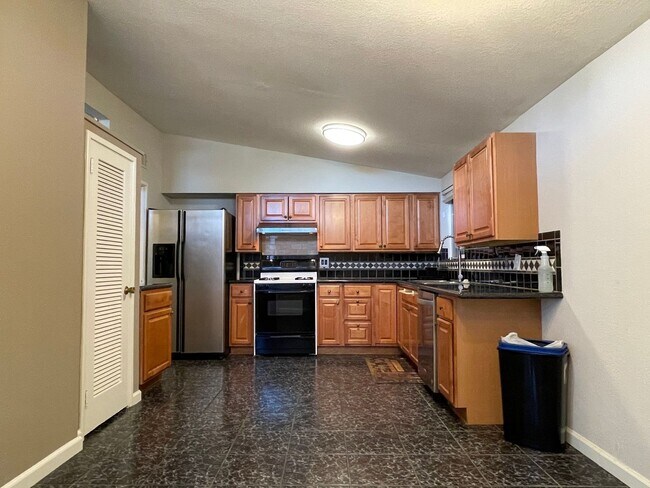 Foto del edificio - 1150 Pecos Way