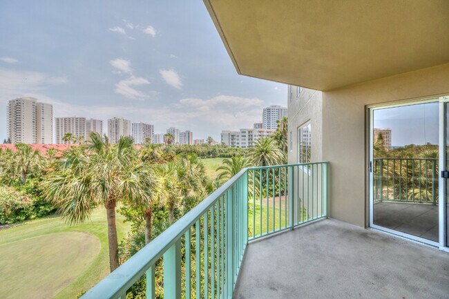 Foto del edificio - Beautiful 3 Bedroom Condo in Daytona Beach...