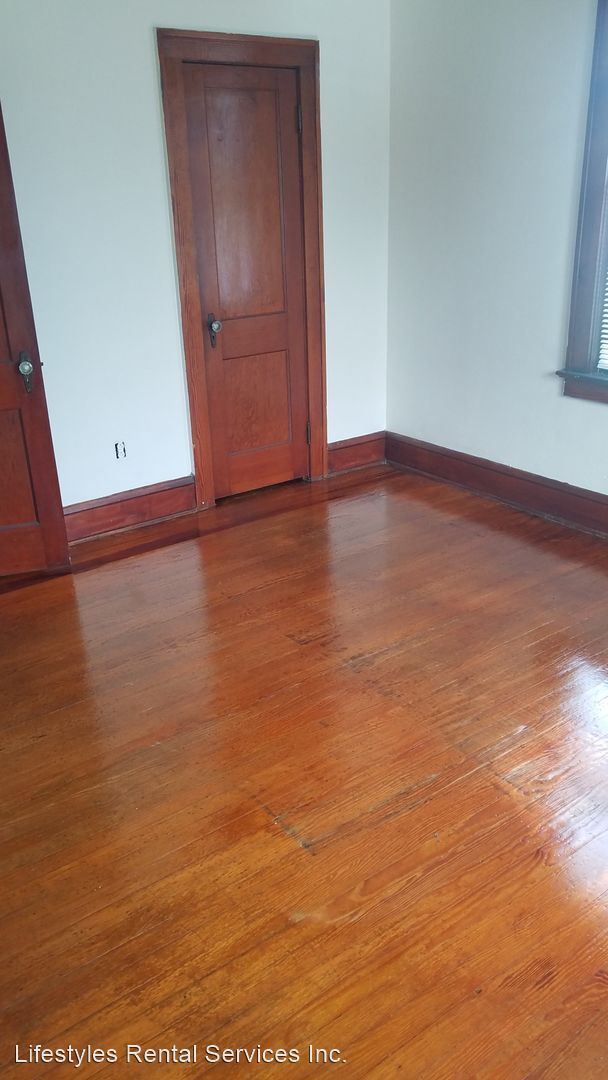 Building Photo - 3 br, 1 bath House - 6410 N Pearl St