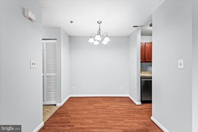 Building Photo - 93 Fern Oak Cir