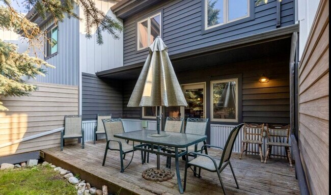 Building Photo - 80 Aspen Leaf Dr