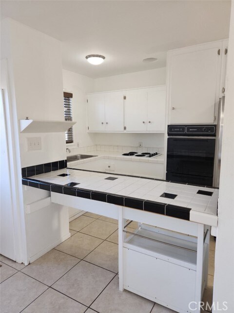 Foto del edificio - 364 E 16th St