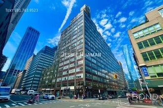 Building Photo - 50 Murray St
