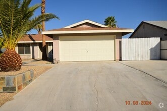 Building Photo - 4354 Thorndale Pl