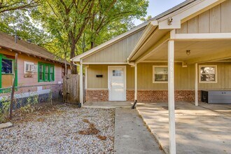 Building Photo - 2618 Bomar Ave