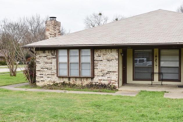 Foto del edificio - 701 Windcrest Dr