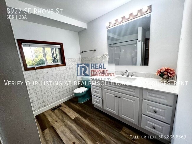 Building Photo - 8927 SE Rhone St