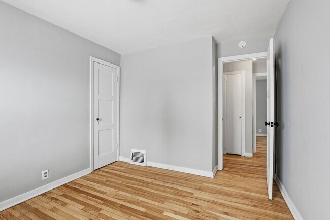 Foto del edificio - 3 Bedroom House in Green Bay