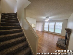 Foto del edificio - 9928 Ardash Ln