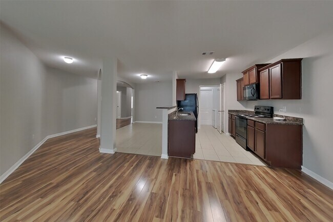 Building Photo - 8902 Snapping Turtle Dr