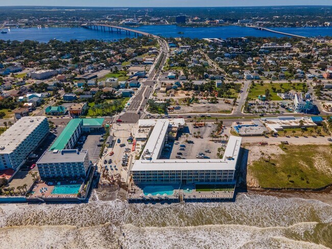 Foto del edificio - 219 S Atlantic Ave