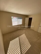 Building Photo - 1864 Roca Ct
