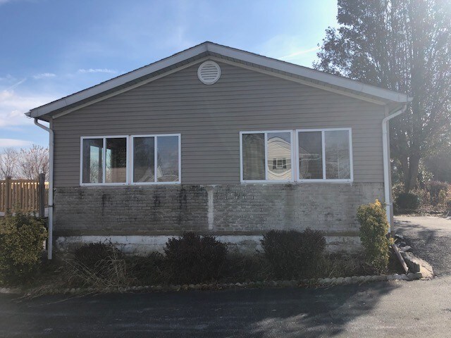 Foto del edificio - 739 Old Swede Rd