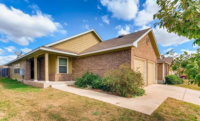 Foto del edificio - 15110 Walcott Dr