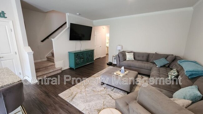 Foto del edificio - 322 Hunt Glenn Ct