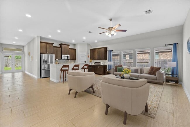 Foto del edificio - 13806 Wood Shadow Ln