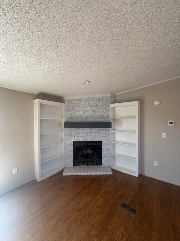 Foto del edificio - 17821 County Rd 2140