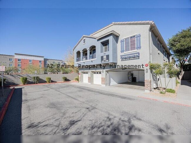 Building Photo - 2150 W Alameda Rd