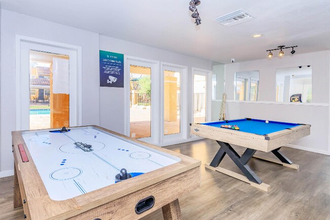 Foto del edificio - 4250 E 29th St