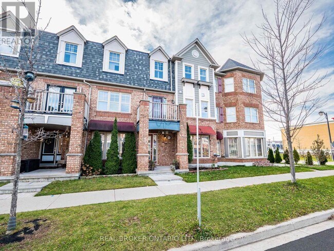 Building Photo - 632 Scott Blvd