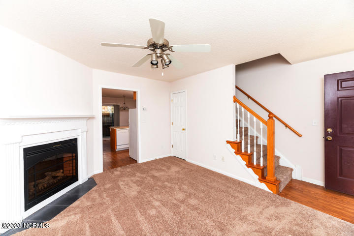 Building Photo - 2140 Flagstone Ct