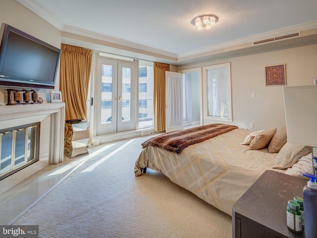 Foto del edificio - 3030 K St NW